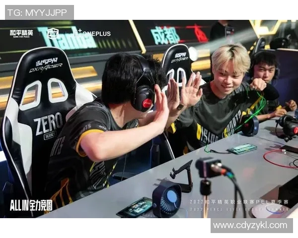 电竞新闻和平精英赛事中LNG战队速度排名创新高引发热议与关注